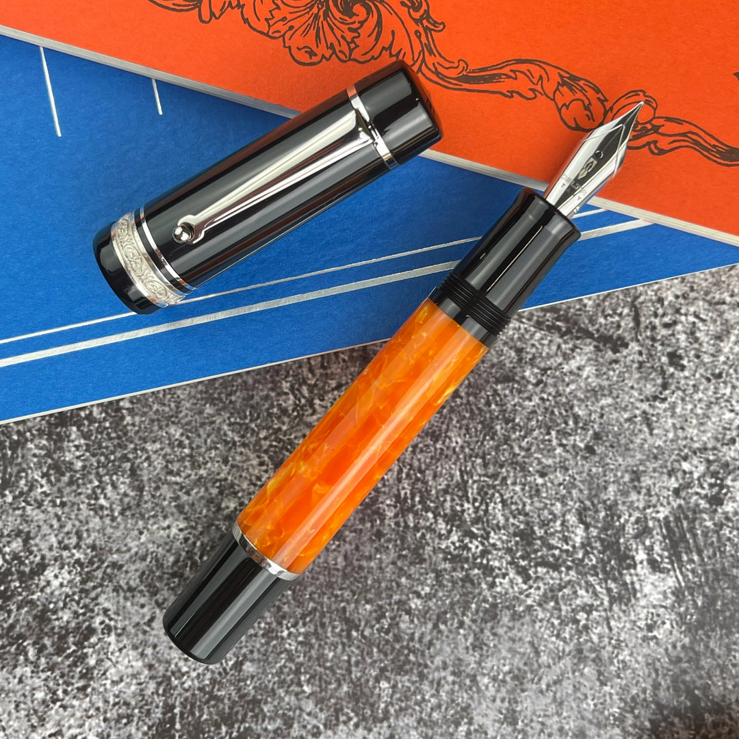 Delta DV Original Mid-Size ST Fountain Pen